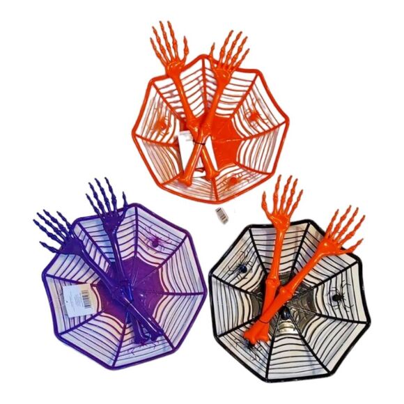 Novelty Bowl Tong Set Spider Web Insect Skeleton Bones Holiday Party Tableware - Picture 1 of 16